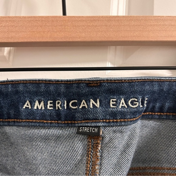 american eagle distressed jeans (short) - Picture 5 of 6